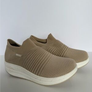 RUIDENG “Rockers” Walking orthotic platform sneaker size‎ 7.5. Slip on sneaker.